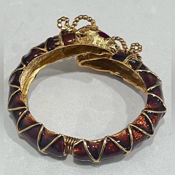 KENNETH J‎ LANE KJL CRYSTAL ENAMEL RAM CLAMPER BROWN BRACELET NEW - Picture 2 of 3